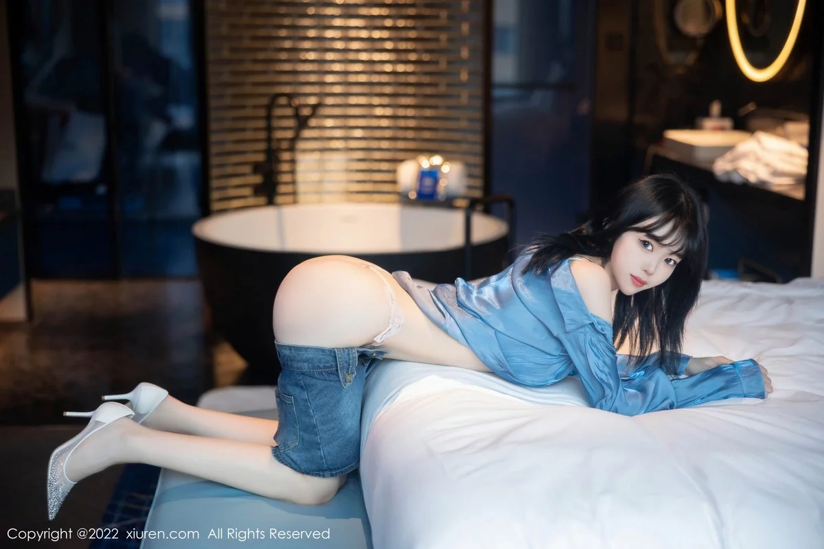 Xrmnw.Vip_奶瓶_写真