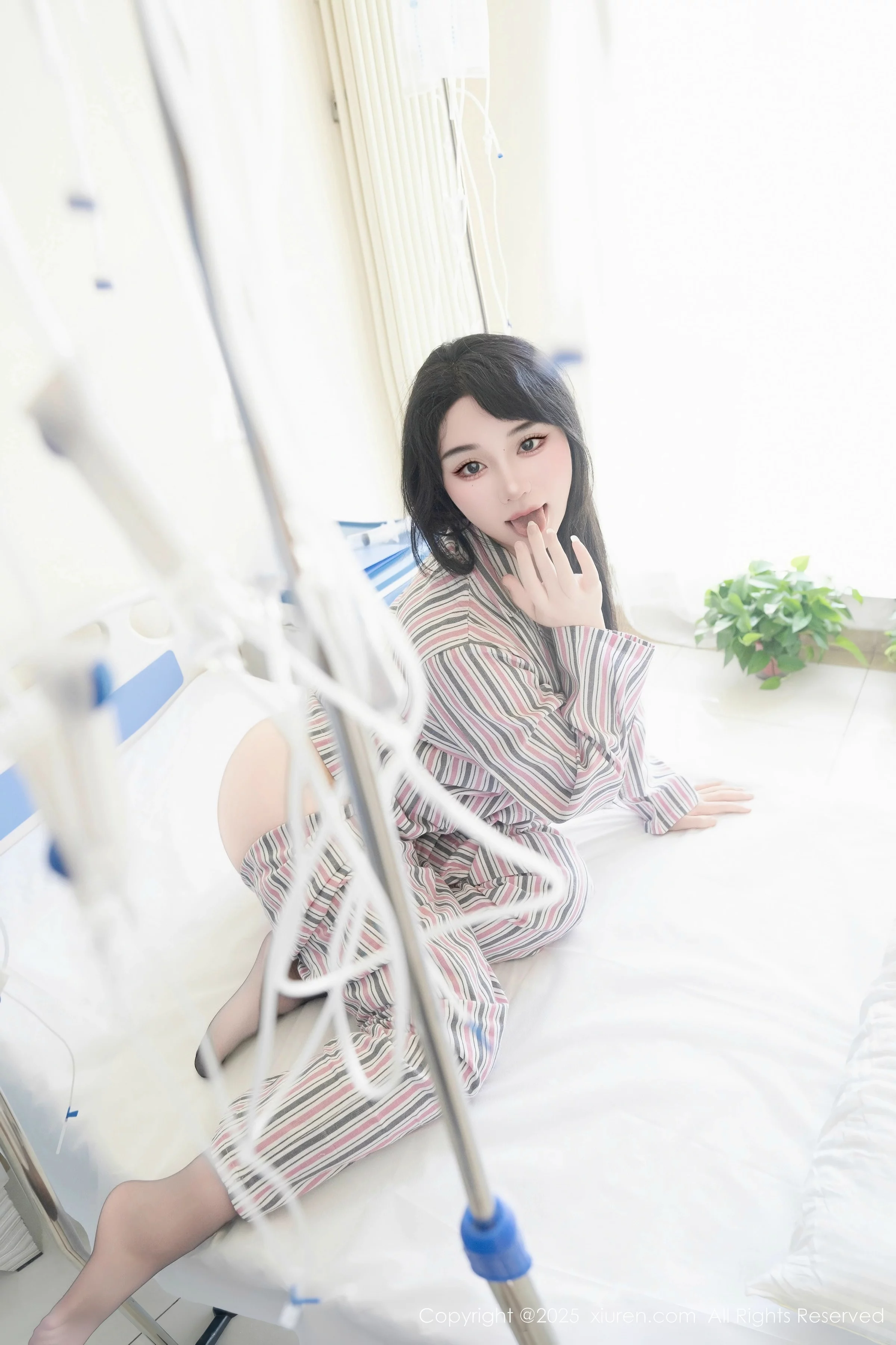 Xrmnw.Vip_汐汐爱吃草莓_写真