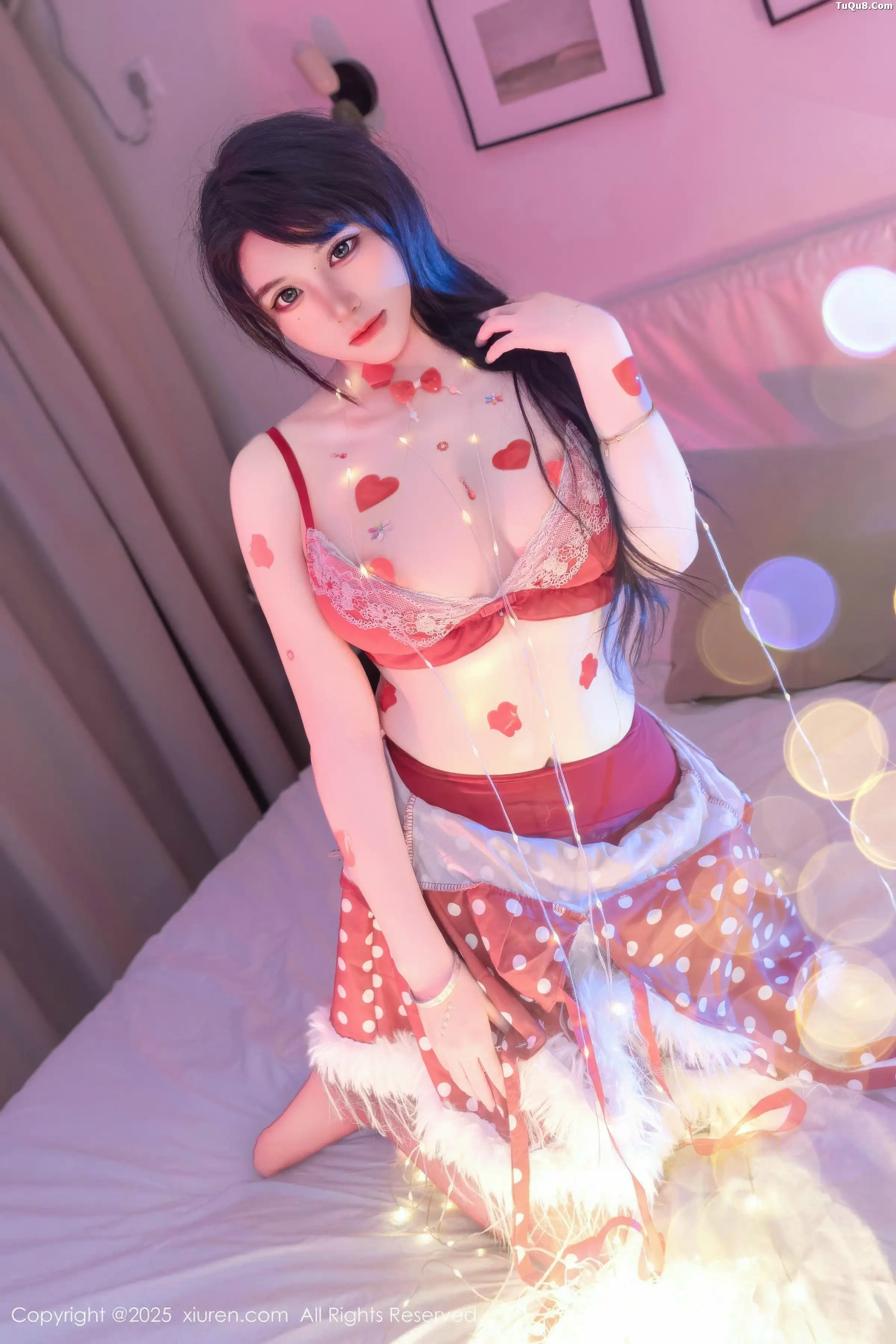 Xrmnw.Vip_汐汐爱吃草莓_写真